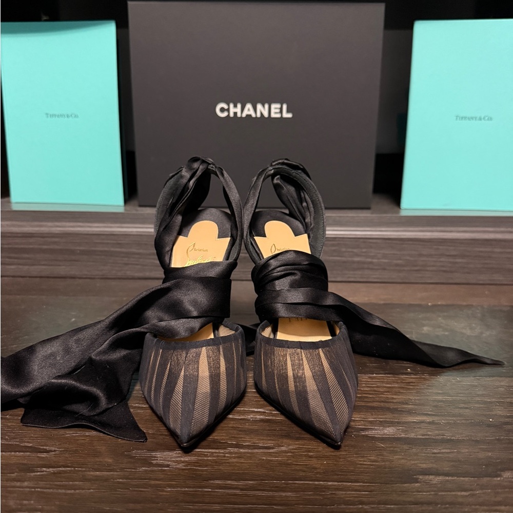 Christian Louboutin Black Heels with Pleated Toe